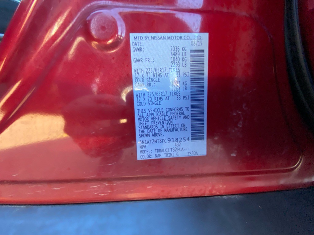 2015 Nissan Rogue Image 32