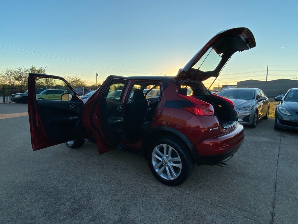 2013 Nissan Juke Image 10