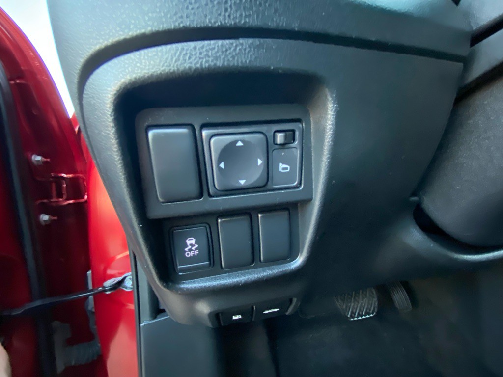 2013 Nissan Juke Image 24