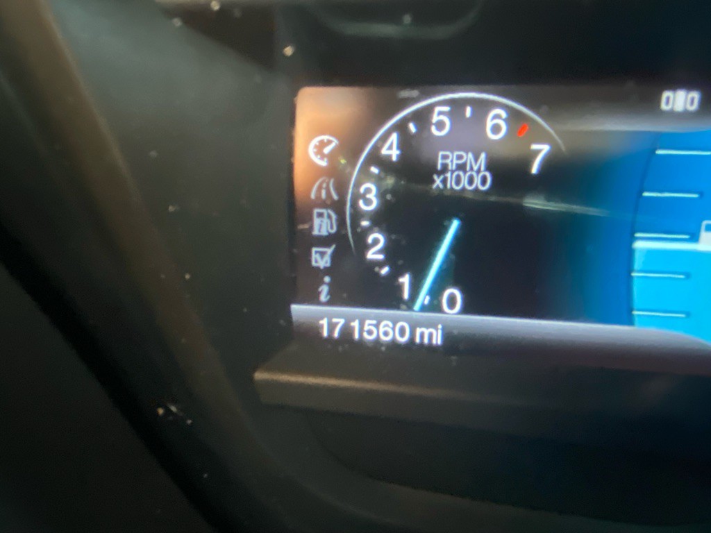 2011 Ford Explorer Image 32