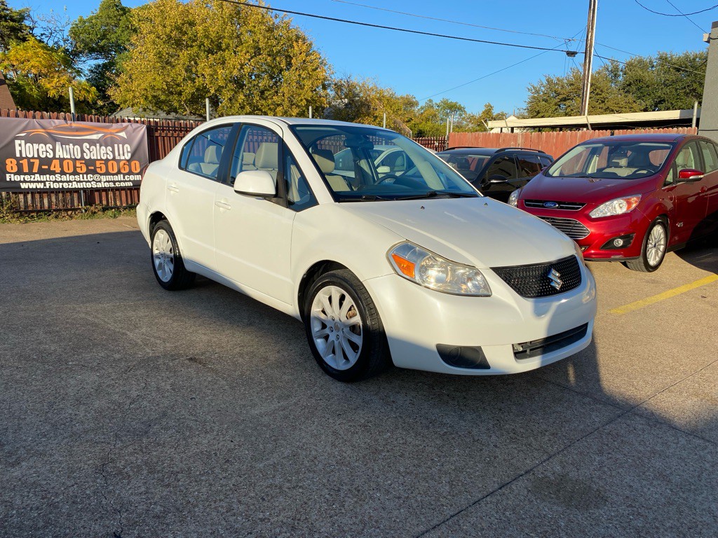 2011 Suzuki SX4 Image 1