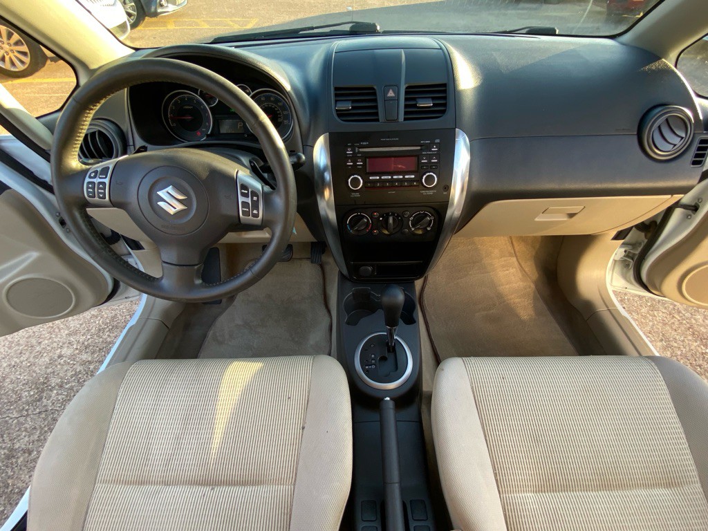 2011 Suzuki SX4 Image 21