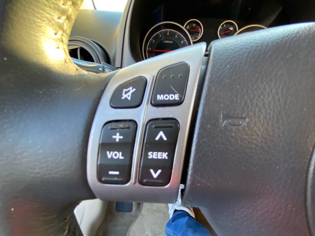 2011 Suzuki SX4 Image 24