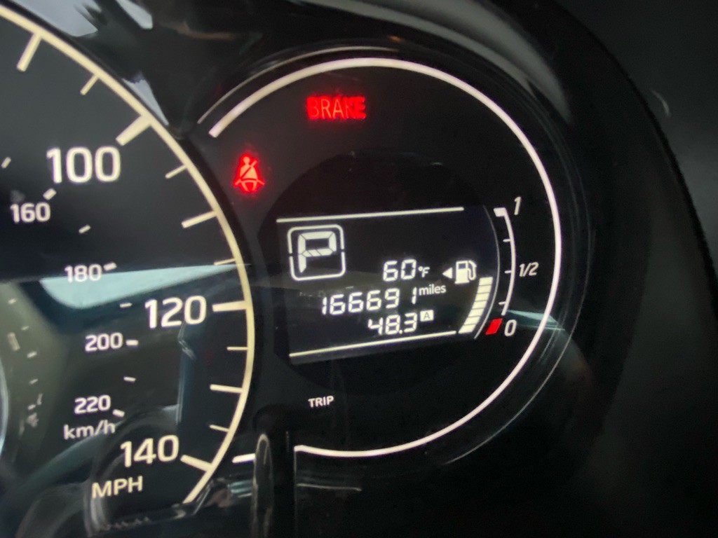 2015 Nissan Versa Image 26