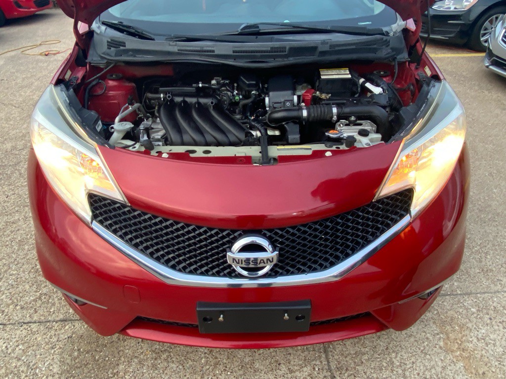 2015 Nissan Versa Image 27