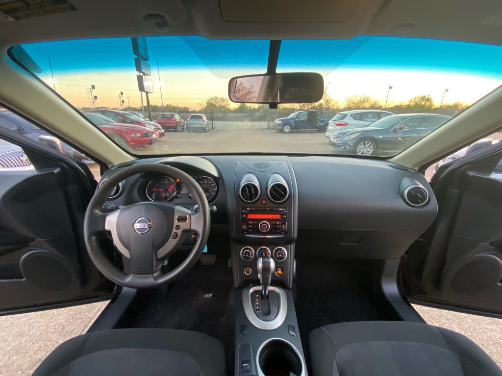 2012 Nissan Rogue Image 21