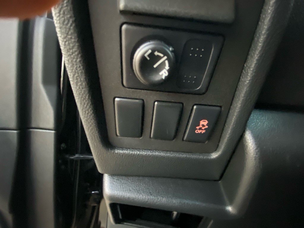 2012 Nissan Rogue Image 24