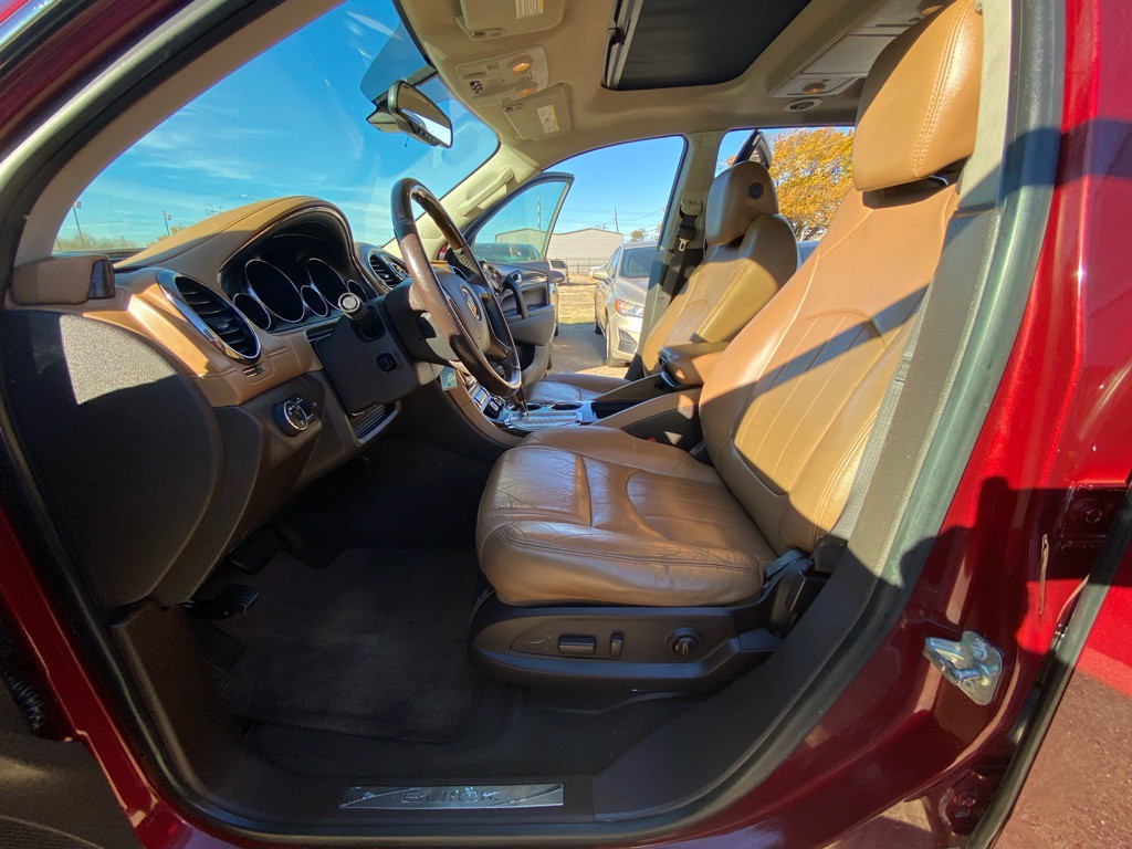 2016 Buick Enclave Image 15