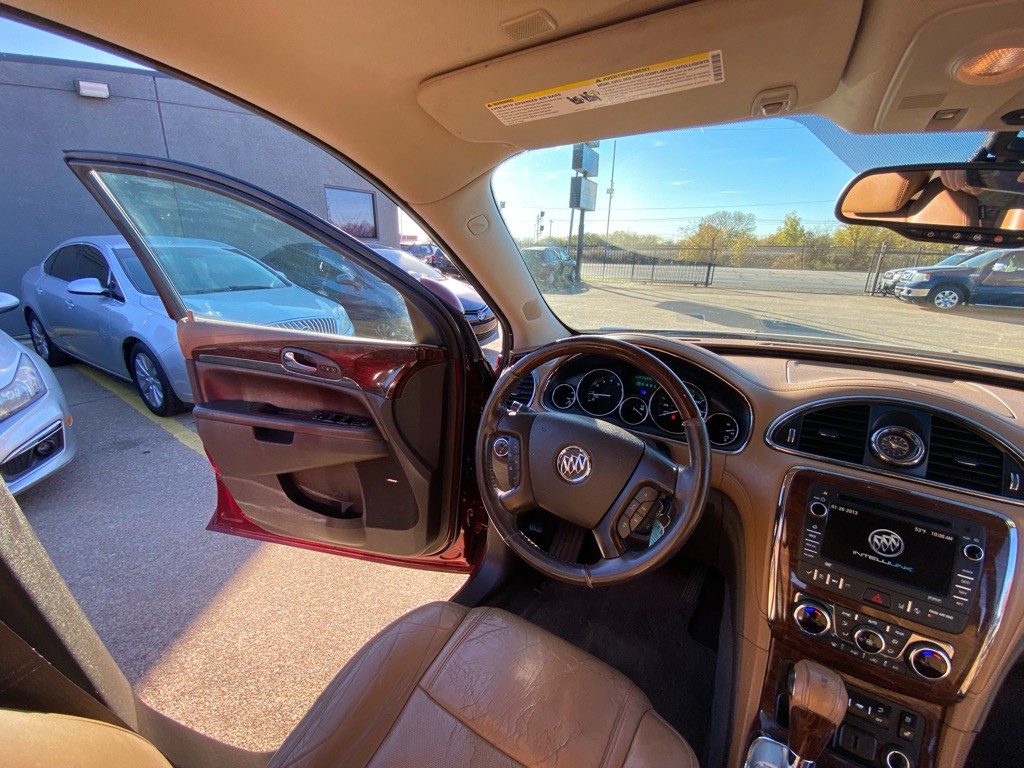 2016 Buick Enclave Image 25