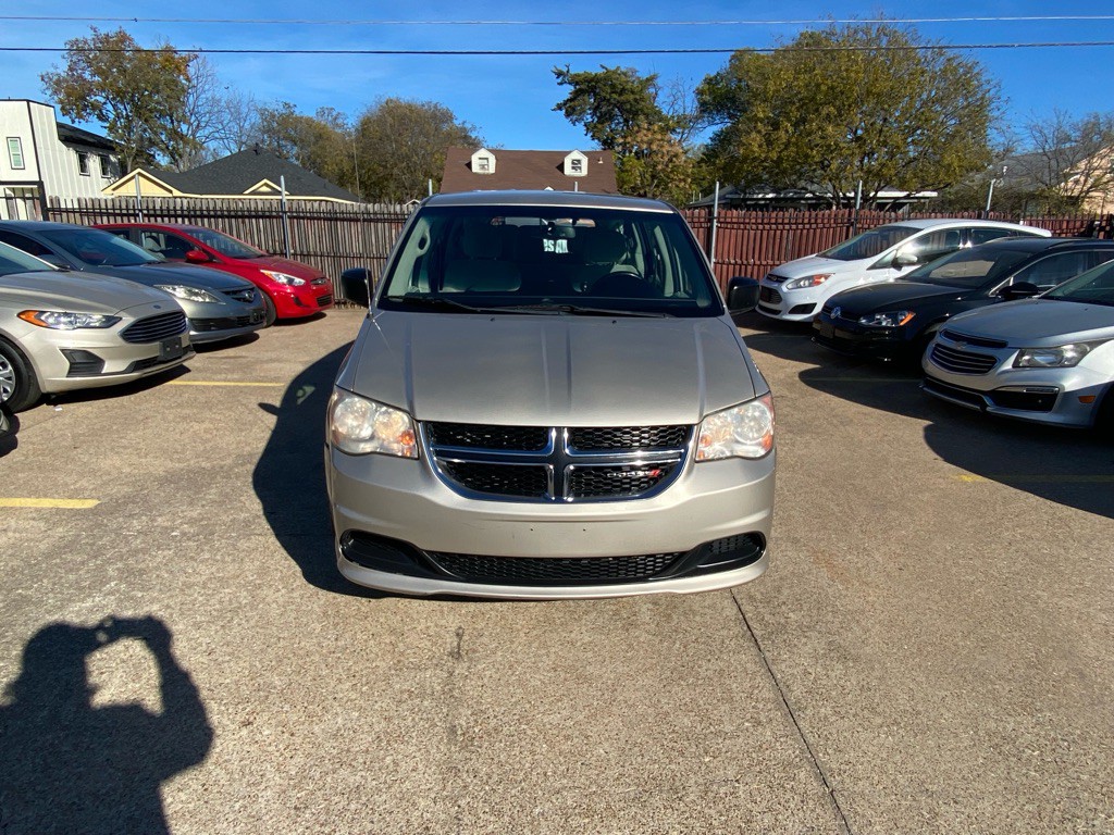 2014 Dodge Grand Caravan Image 2