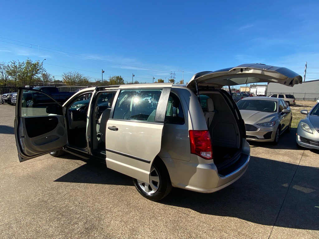 2014 Dodge Grand Caravan Image 10