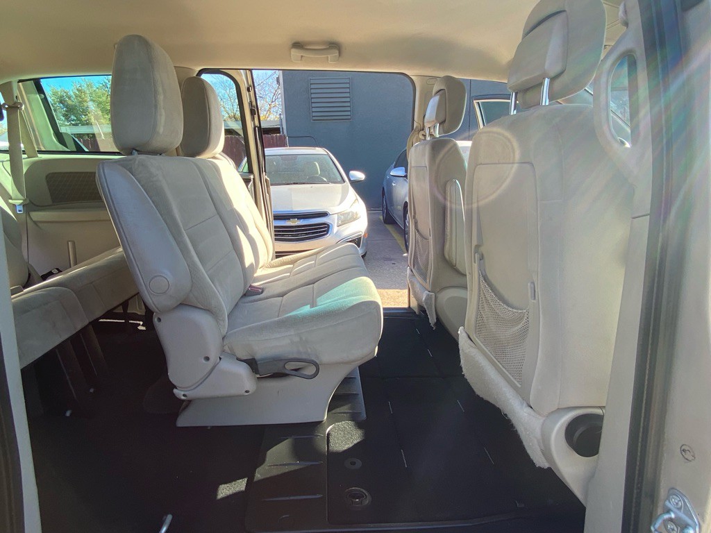 2014 Dodge Grand Caravan Image 20