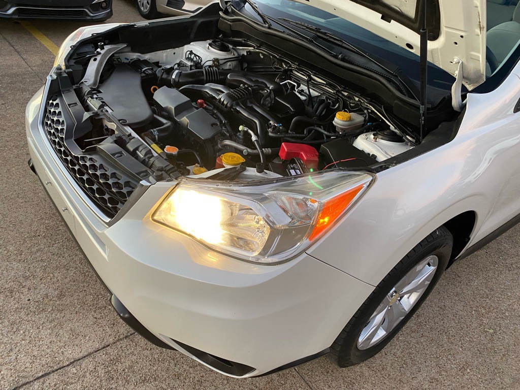 2015 Subaru Forester Image 28