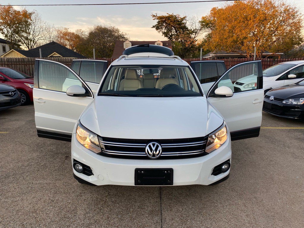 2015 Volkswagen Tiguan Image 8