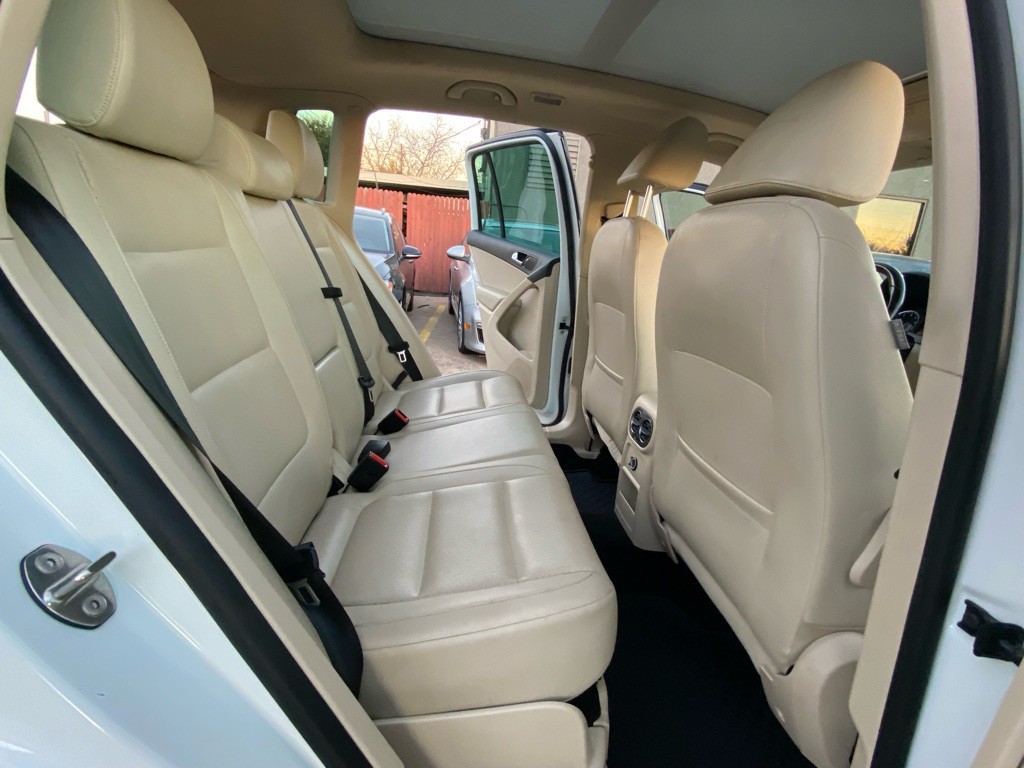 2015 Volkswagen Tiguan Image 18