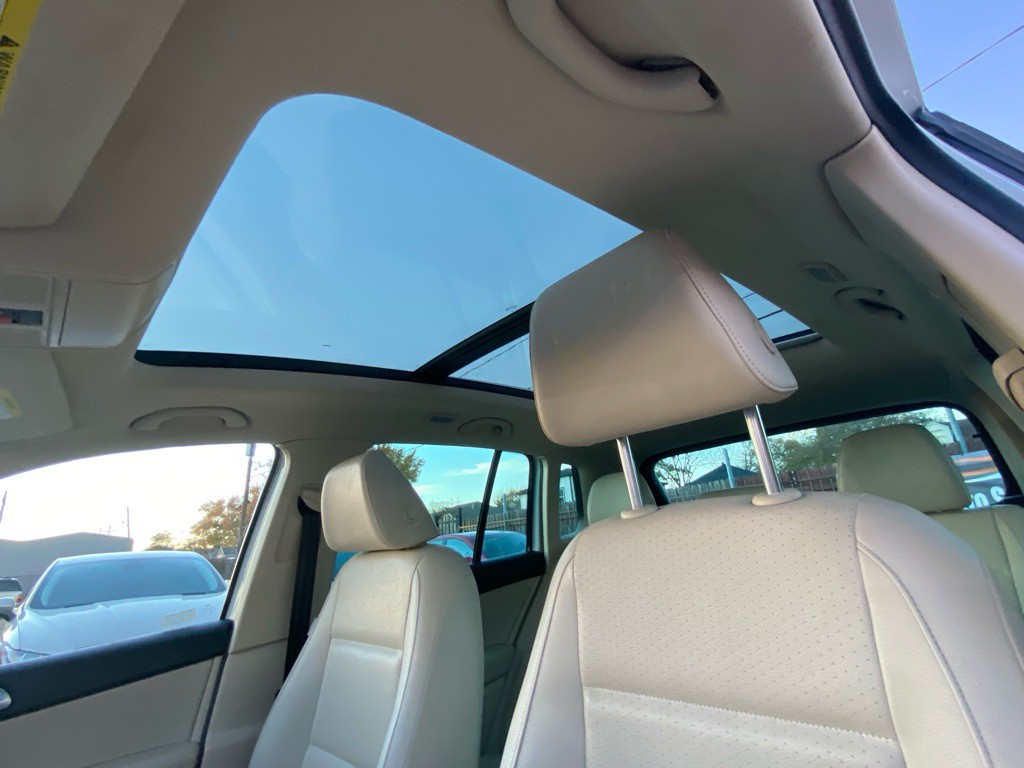 2015 Volkswagen Tiguan Image 28