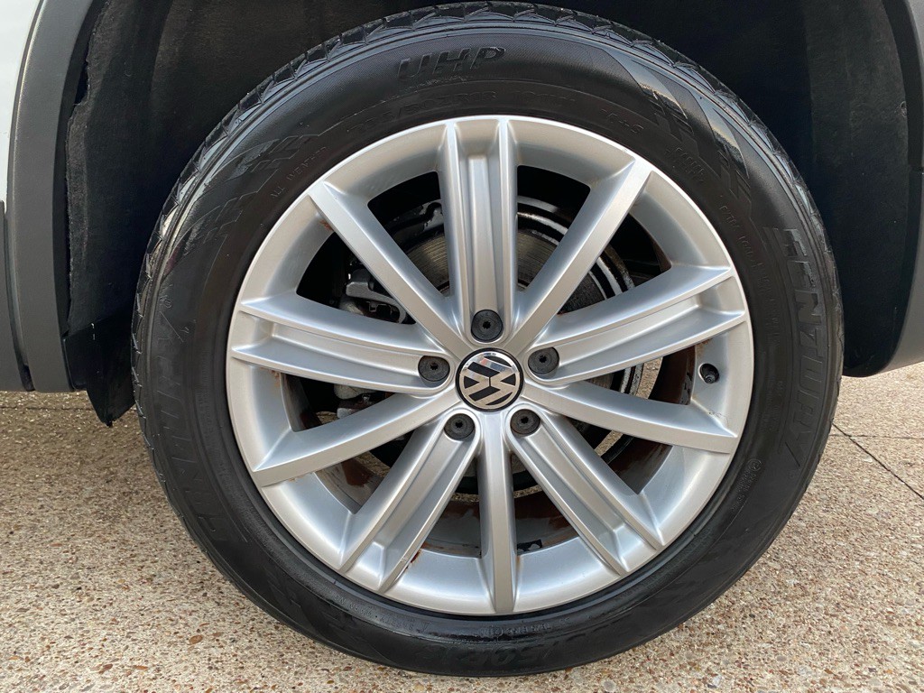 2015 Volkswagen Tiguan Image 32