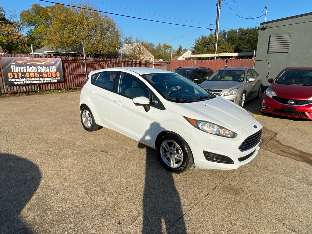 2018 Ford Fiesta Image 1