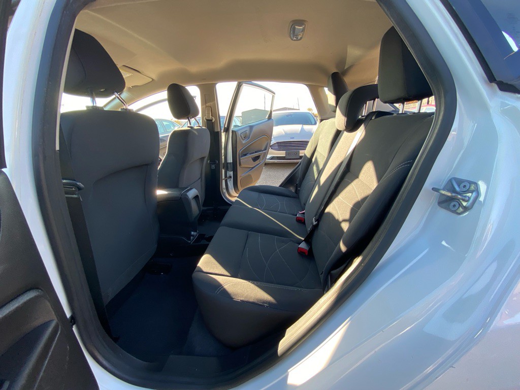 2018 Ford Fiesta Image 16