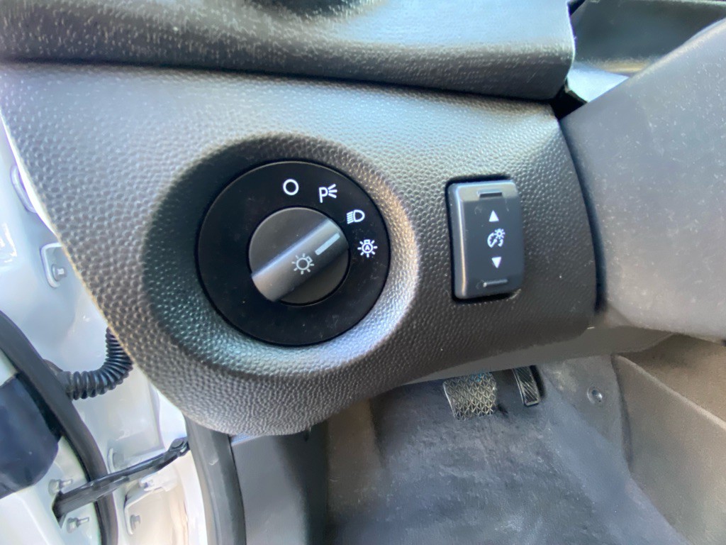 2018 Ford Fiesta Image 24