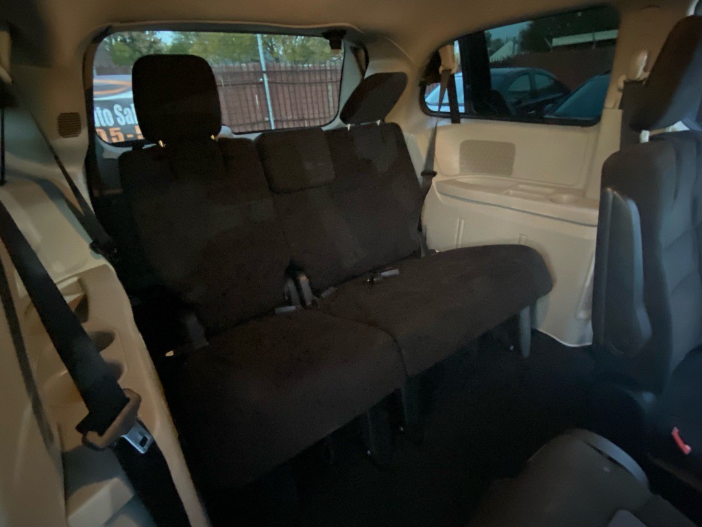 2011 Dodge Grand Caravan Image 18