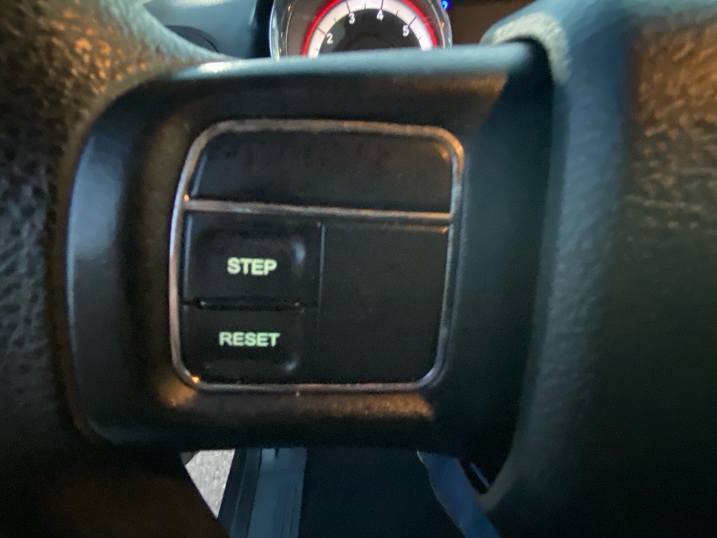 2011 Dodge Grand Caravan Image 27