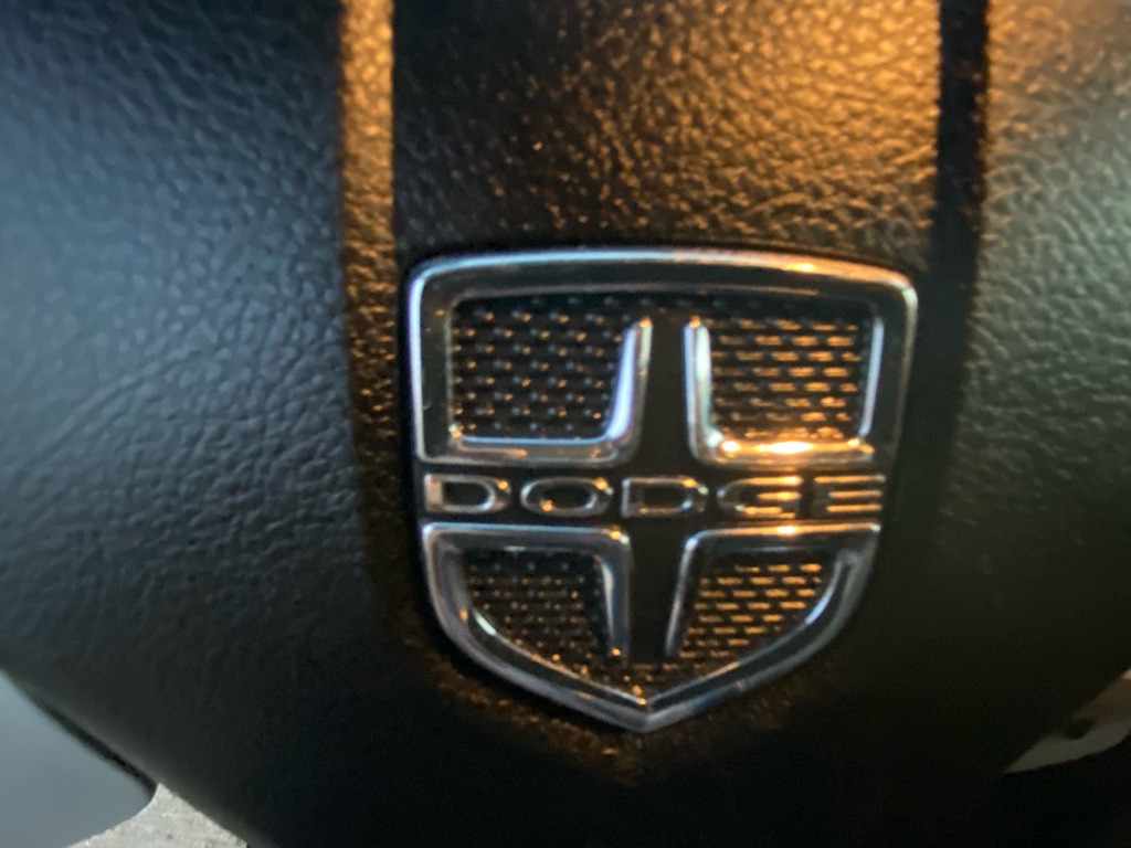 2011 Dodge Grand Caravan Image 28