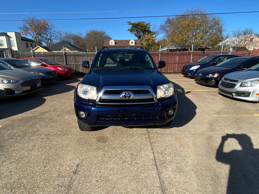 2006 Toyota 4Runner Image 2