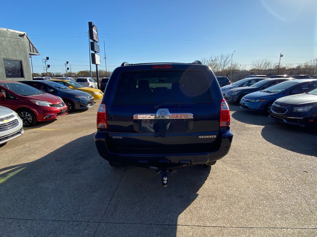 2006 Toyota 4Runner Image 5