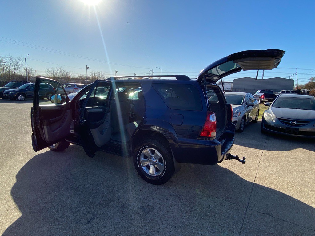 2006 Toyota 4Runner Image 10