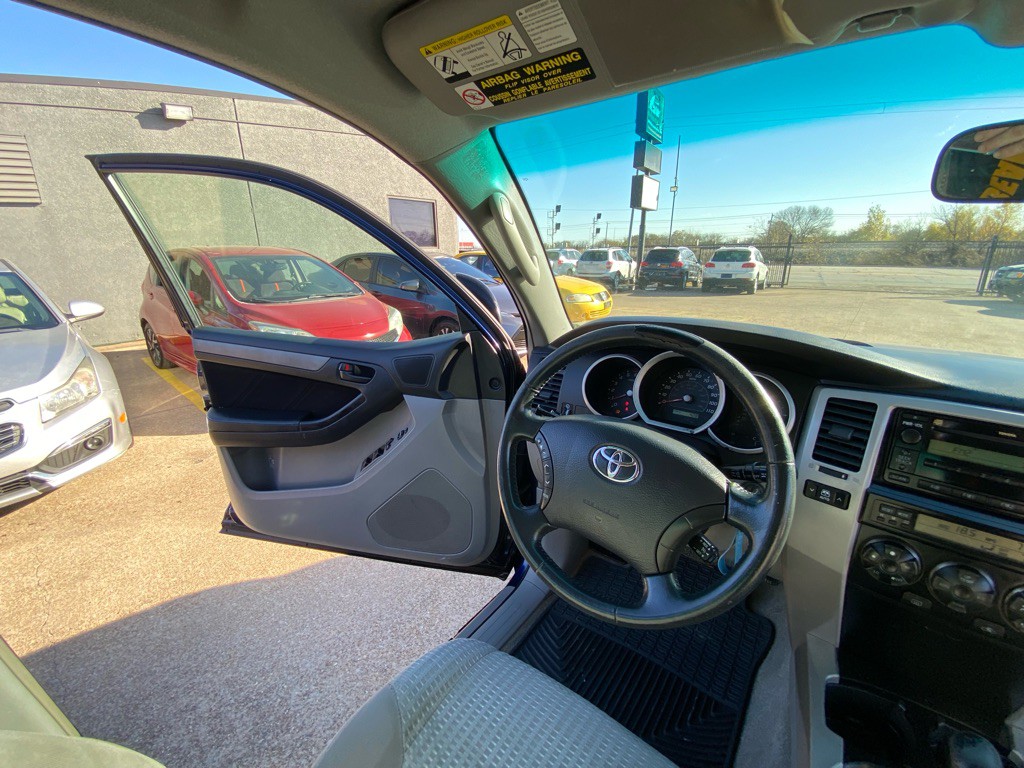 2006 Toyota 4Runner Image 23