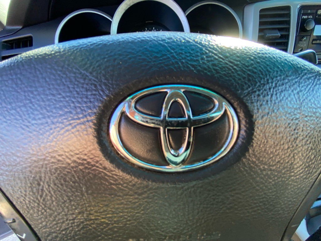 2006 Toyota 4Runner Image 26