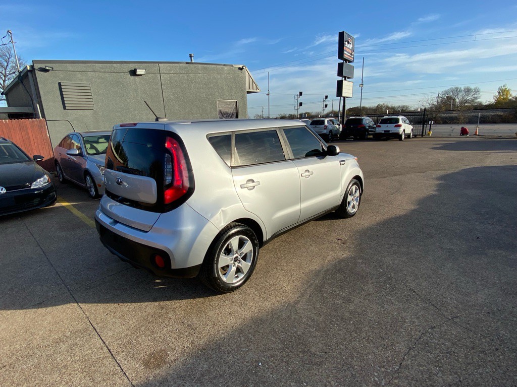 2019 Kia Soul Image 6