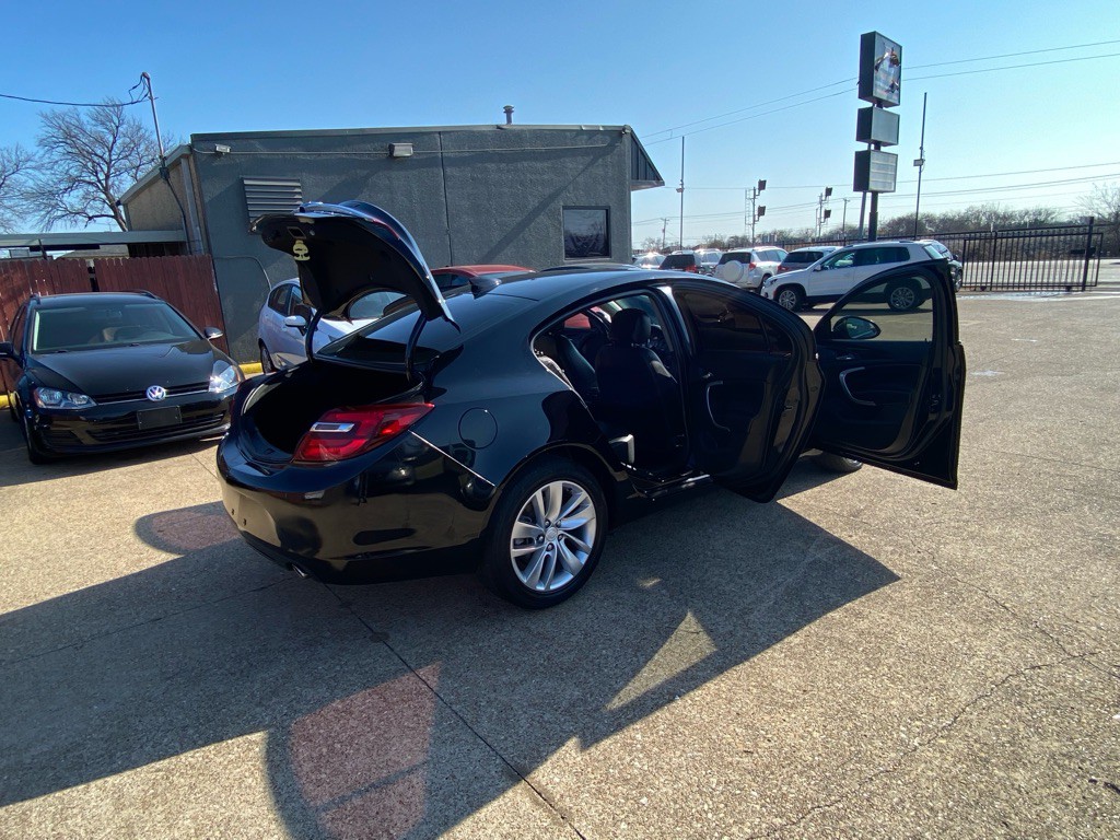 2015 Buick Regal Image 12
