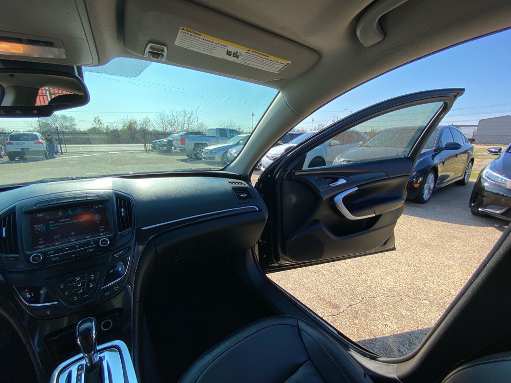 2015 Buick Regal Image 22