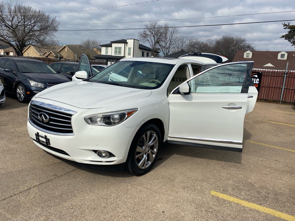 2013 INFINITI JX35 Image 9