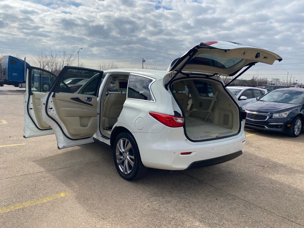 2013 INFINITI JX35 Image 10