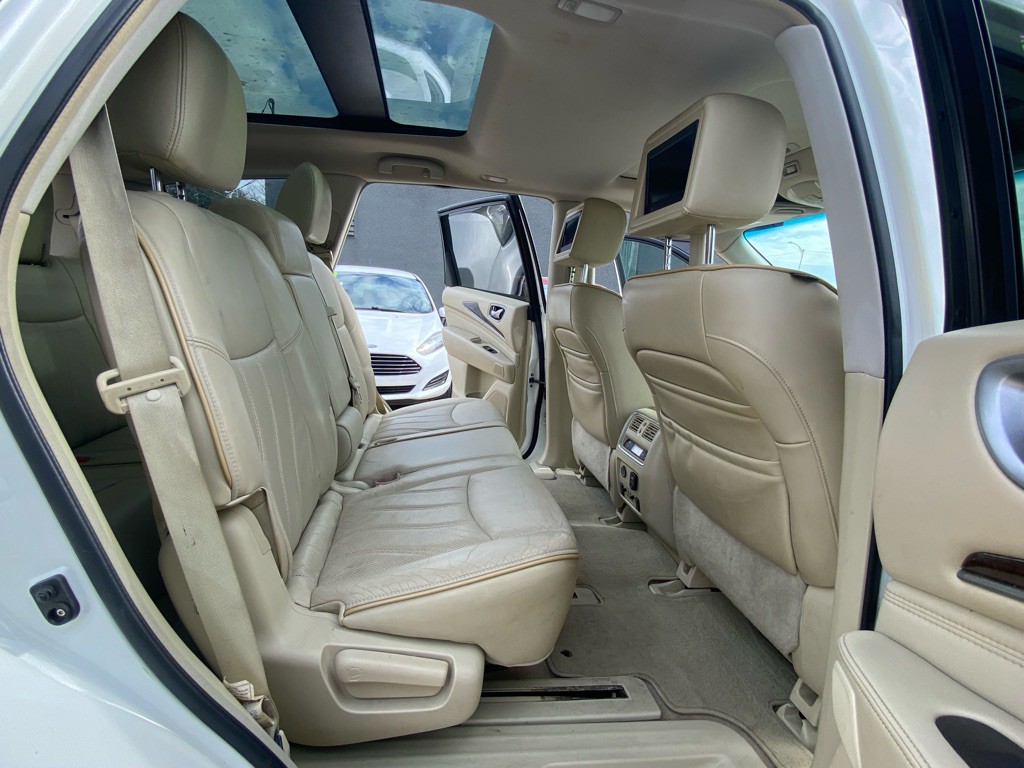 2013 INFINITI JX35 Image 19