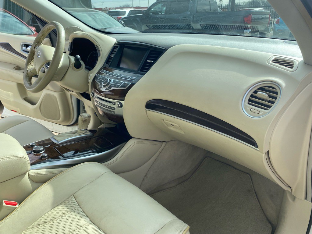 2013 INFINITI JX35 Image 21