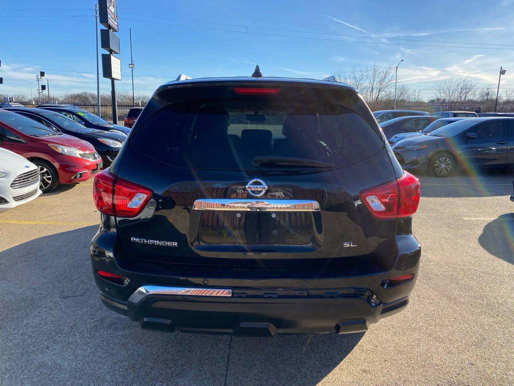 2020 Nissan Pathfinder Image 5