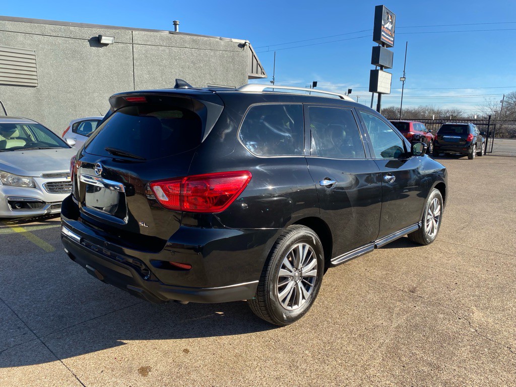 2020 Nissan Pathfinder Image 6