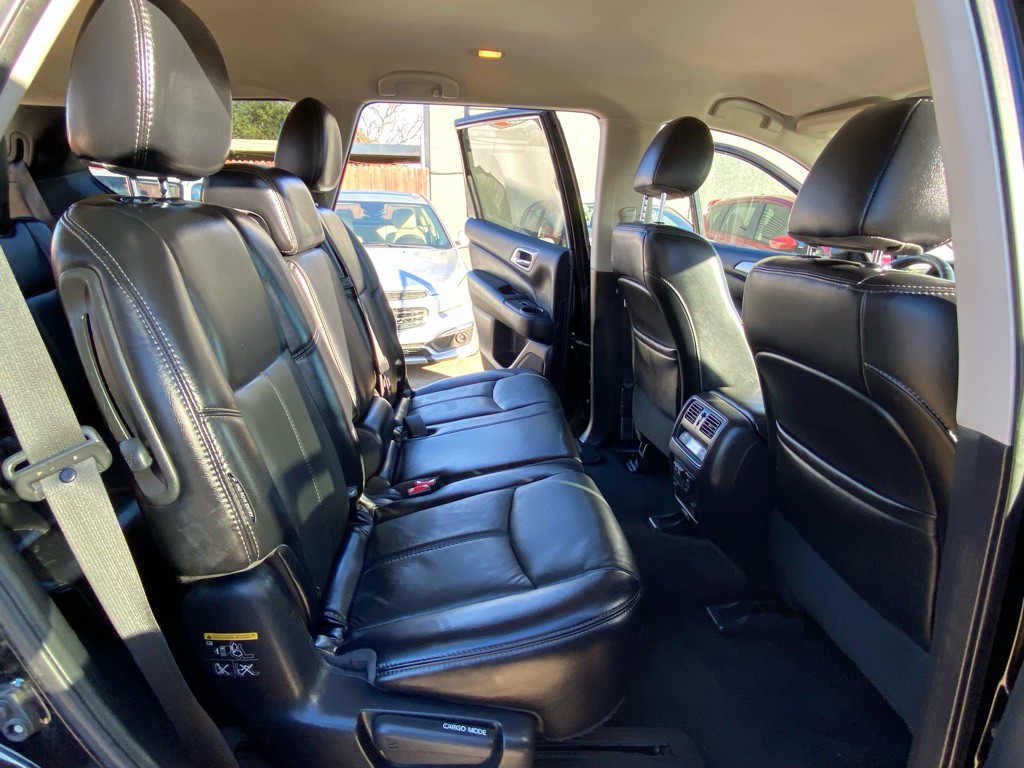 2020 Nissan Pathfinder Image 19