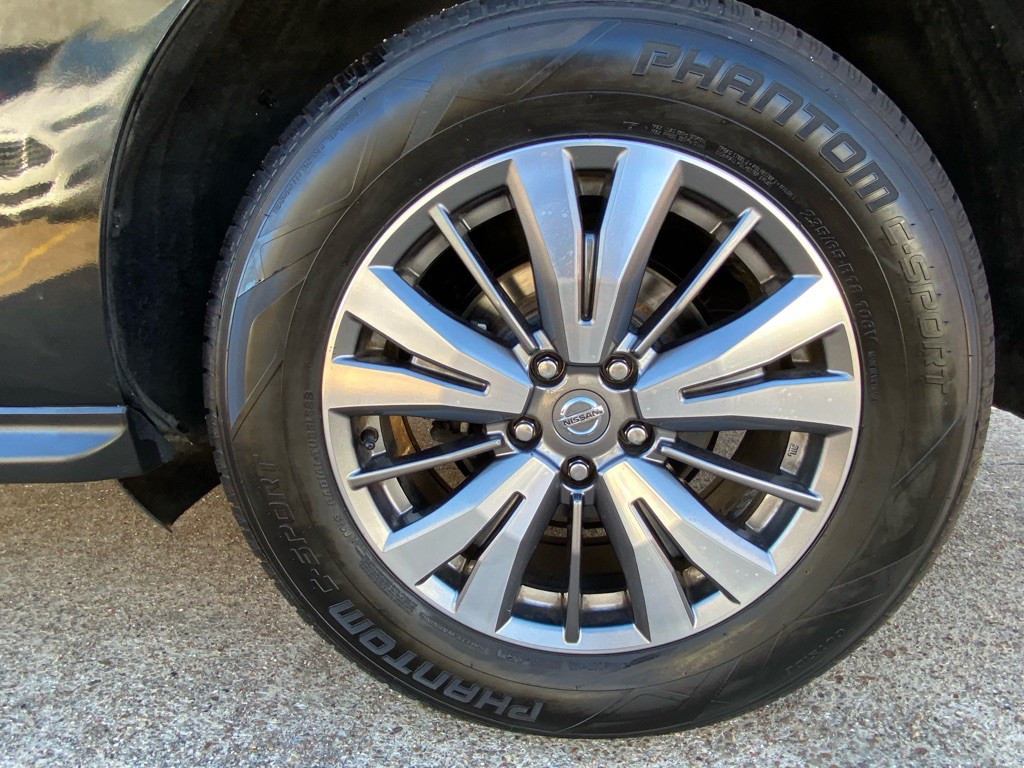 2020 Nissan Pathfinder Image 32