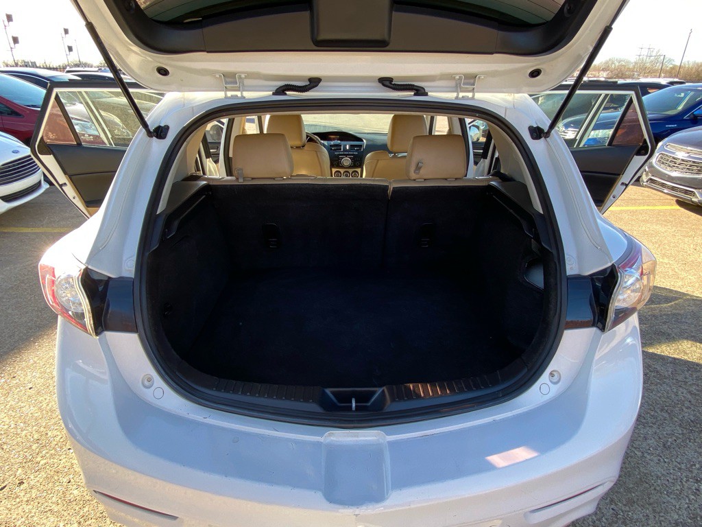 2011 Mazda Mazda3 Image 17