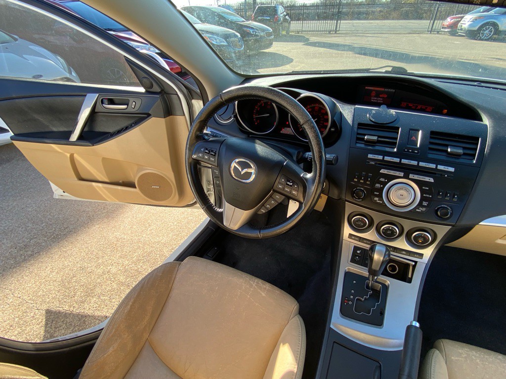 2011 Mazda Mazda3 Image 23