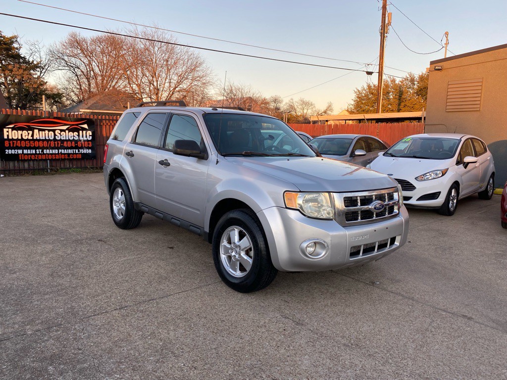 2010 Ford Escape Image 1