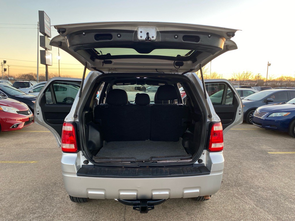2010 Ford Escape Image 11