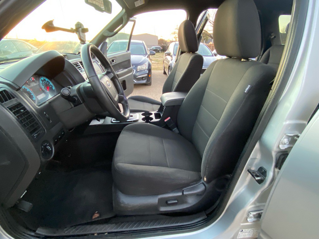 2010 Ford Escape Image 15