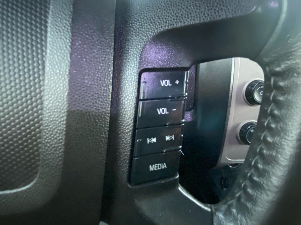 2010 Ford Escape Image 25