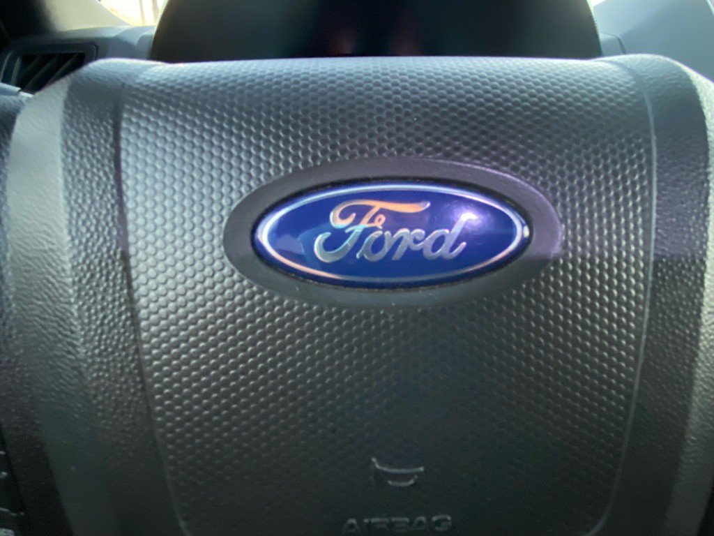 2010 Ford Escape Image 26
